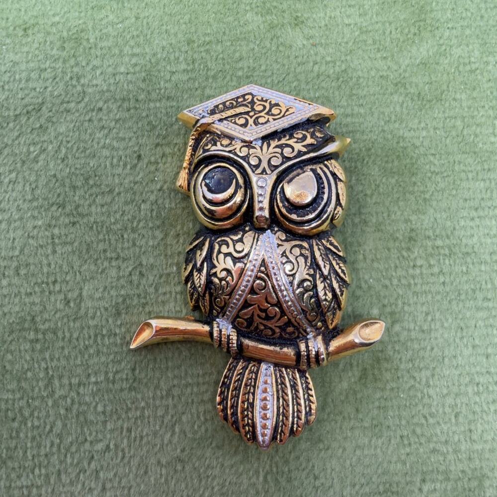 Vintage Owl Brooch Pin Graduation Cap Gold Tone Black Enamel Filigree